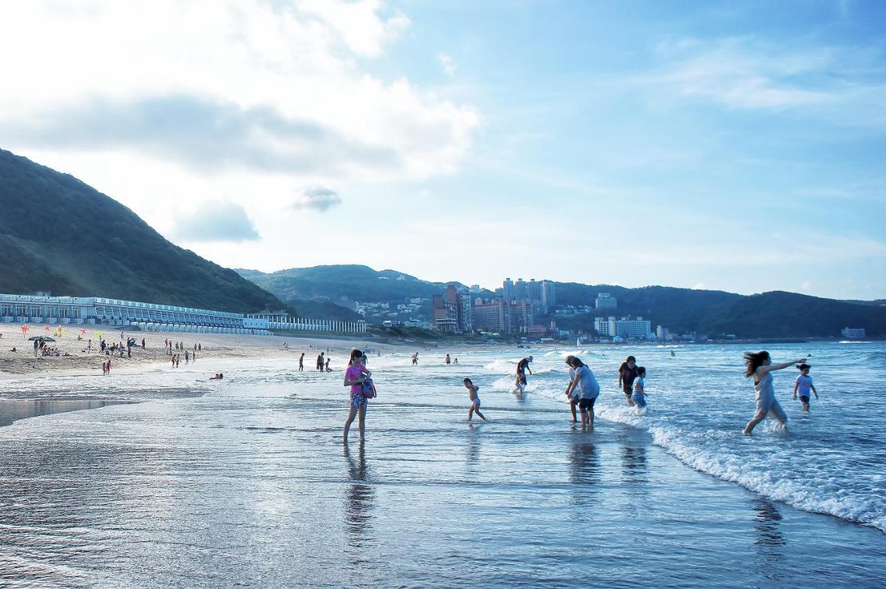 White House Hot Spring Beach Resort Wanli Buitenkant foto